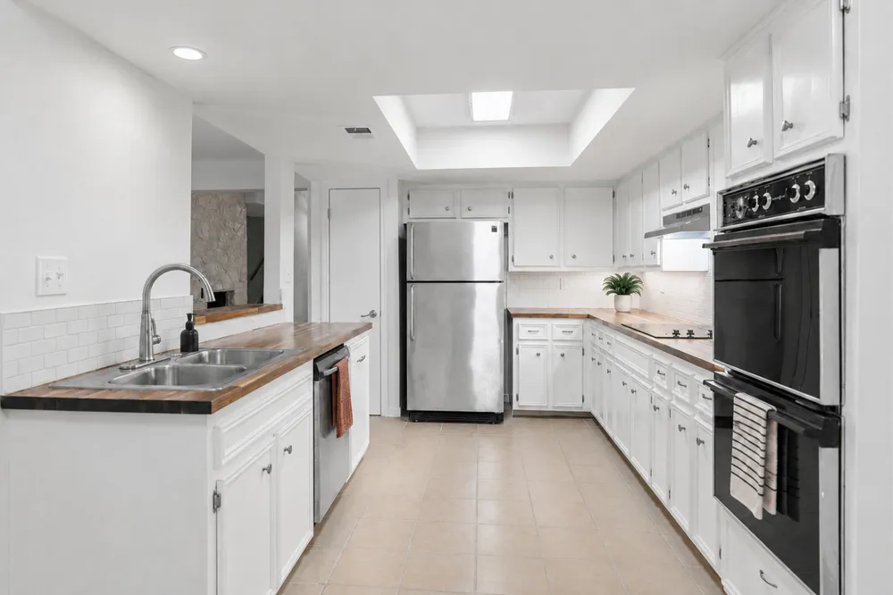 2217 Onion Creek Parkway #121 Austin, TX 78747