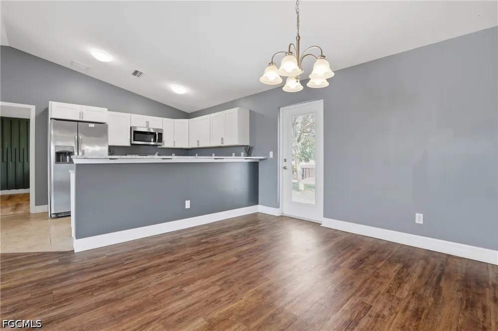 NE 2nd Avenue Cape Coral, FL 33909