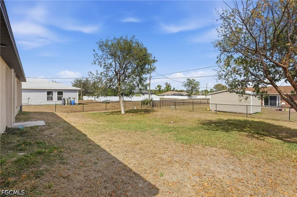 NE 2nd Avenue Cape Coral, FL 33909