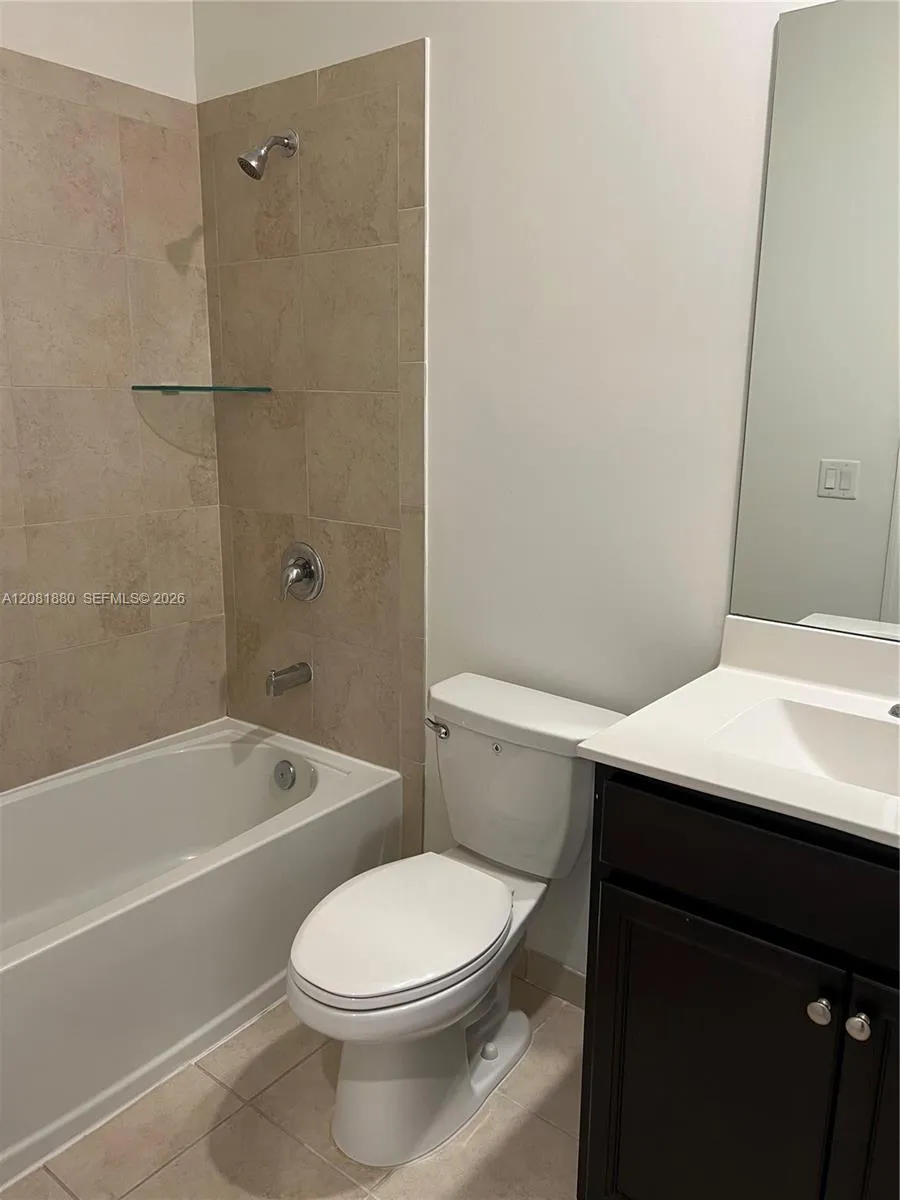 20578 NE 2nd Ct Miami, FL 33179