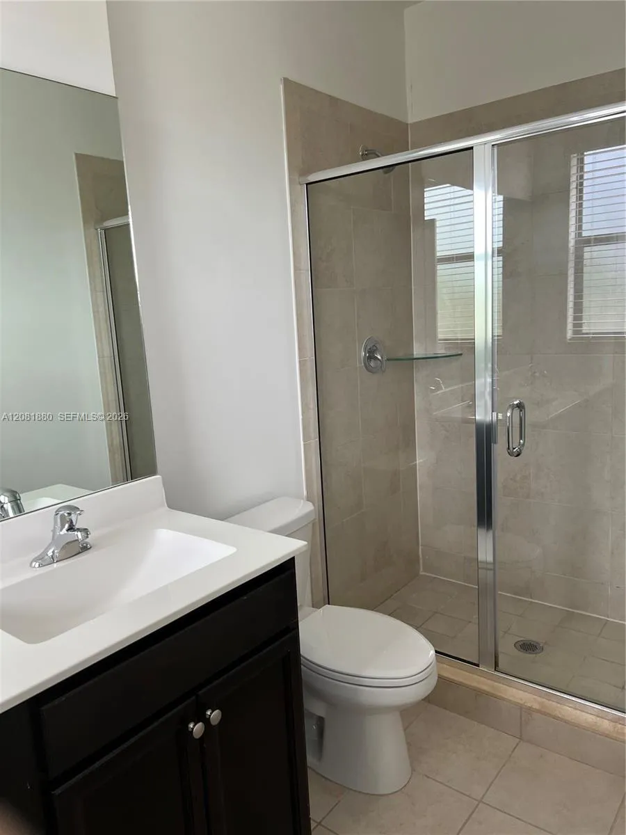 20578 NE 2nd Ct Miami, FL 33179
