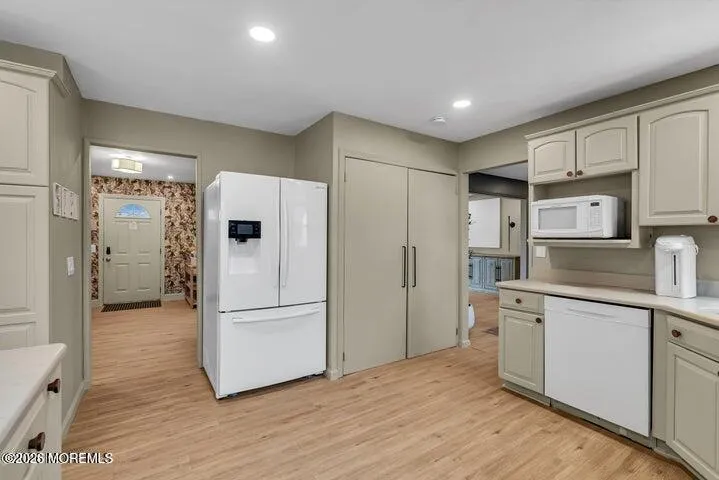 19 Fieldstone Lane Ocean, NJ 07712