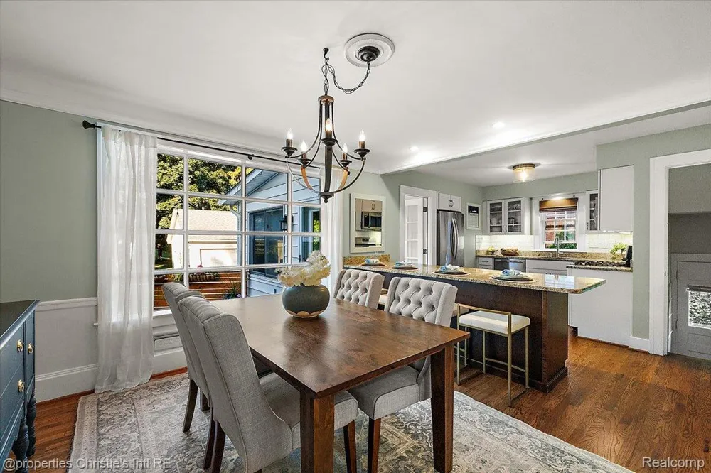 788 Rivard Boulevard Grosse Pointe City, MI 48230