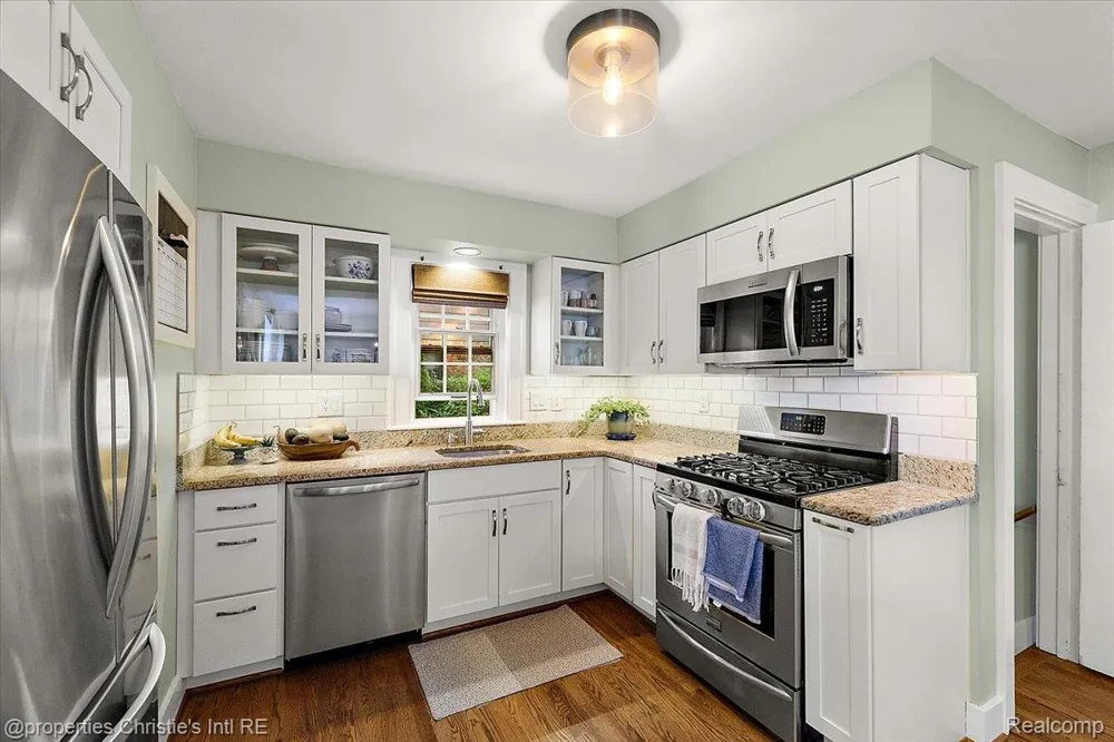 788 Rivard Boulevard Grosse Pointe City, MI 48230