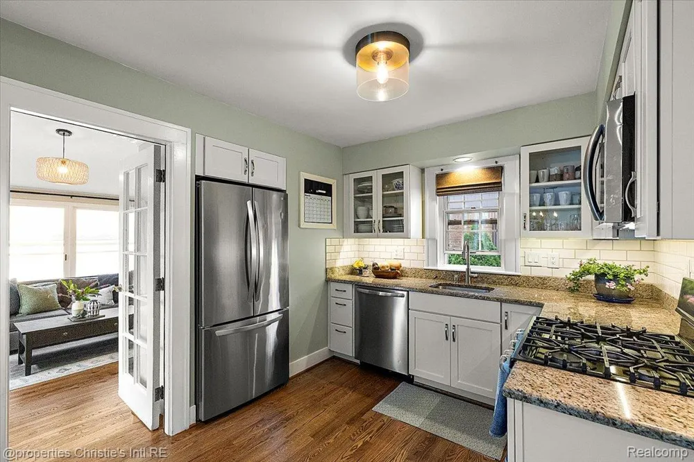 788 Rivard Boulevard Grosse Pointe City, MI 48230