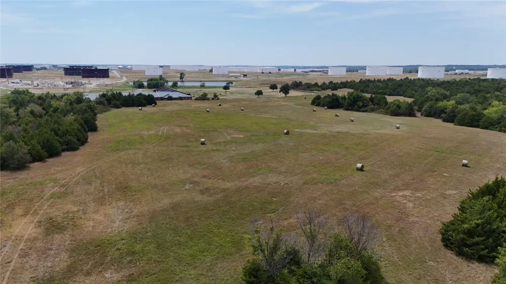 1815 Linwood Avenue Cushing, OK 74023