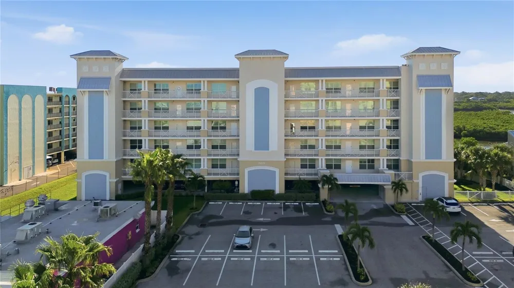 19519 GULF BOULEVARD #403 Indian Shores, FL 33785