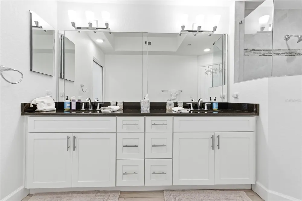 19519 GULF BOULEVARD #403 Indian Shores, FL 33785