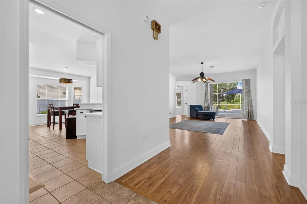 11506 LAKE DR Leesburg, FL 34788