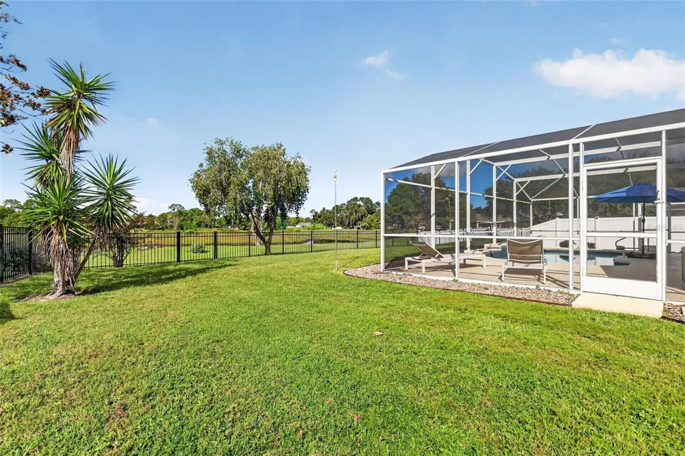 11506 LAKE DR Leesburg, FL 34788
