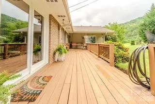 455 Avery Lane Newland, NC 28657