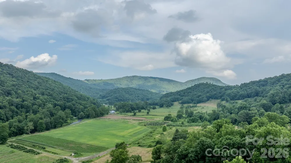 455 Avery Lane Newland, NC 28657