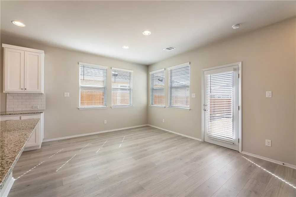 220 Trailside Lane Bastrop, TX 78602