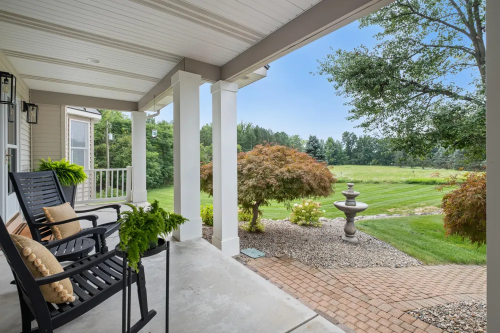 8155 96th Street SE Alto, MI 49302