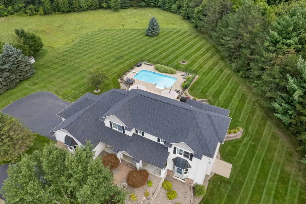 8155 96th Street SE Alto, MI 49302