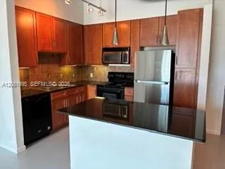 2001 Biscayne Blvd #2603 Miami, FL 33137