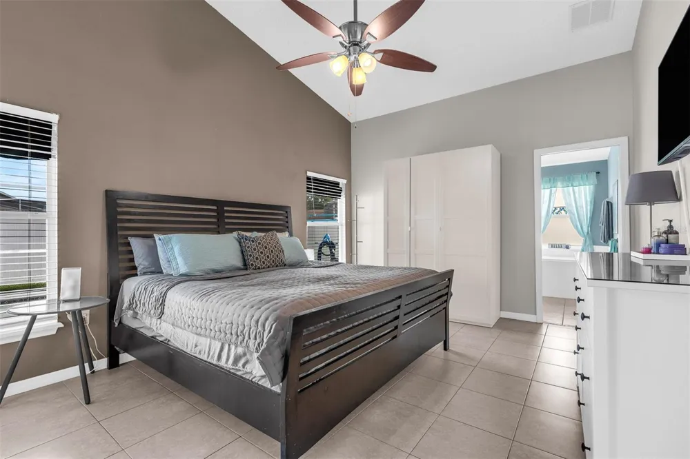 1006 CLEAR CREEK CIRCLE Clermont, FL 34714