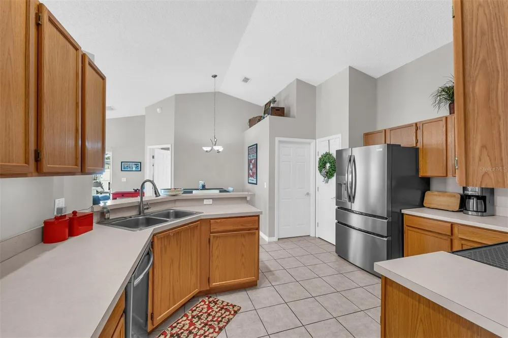 1006 CLEAR CREEK CIRCLE Clermont, FL 34714