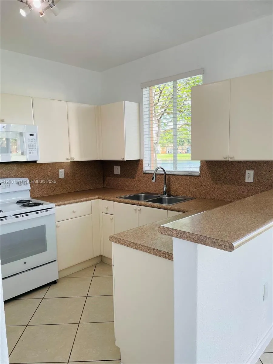 2847 SE 15th Rd #80 Homestead, FL 33035