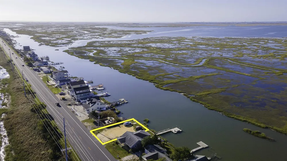 615 Stone Harbor Boulevard Cape May Court House, NJ 08210