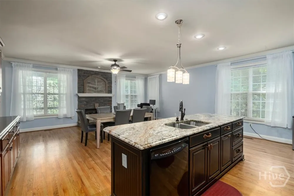 303 Vantage Drive Jefferson, GA 30549