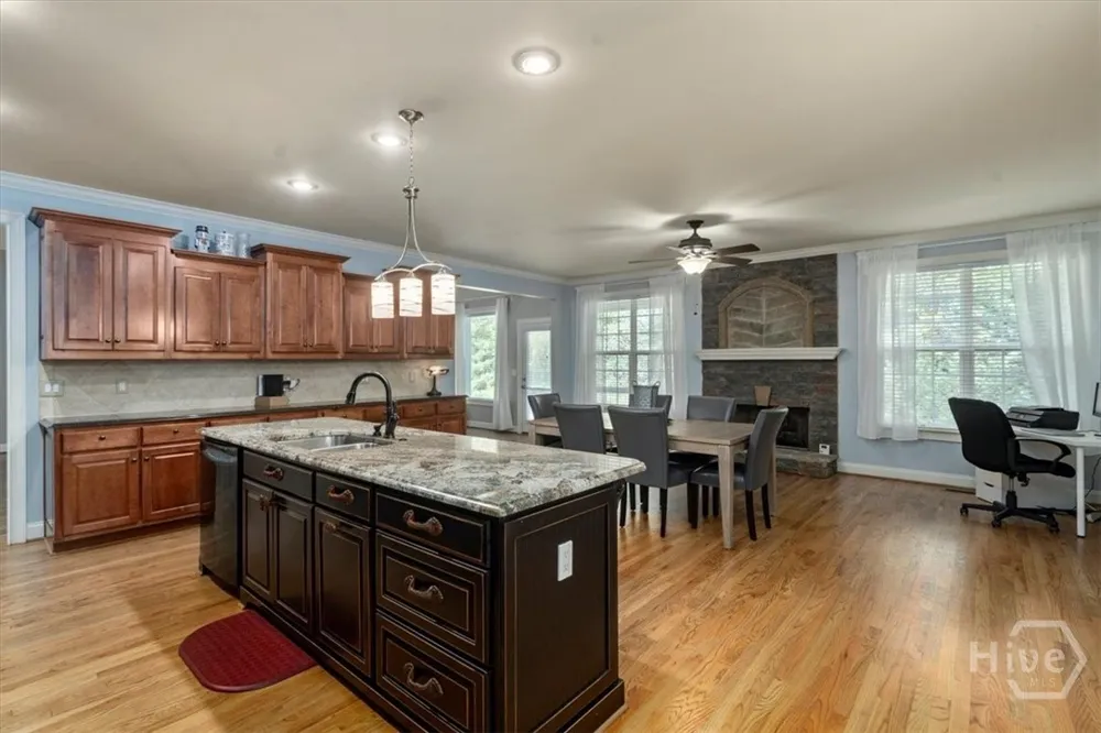 303 Vantage Drive Jefferson, GA 30549