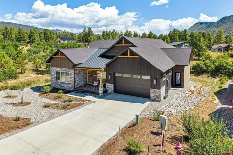 41 Edgemont Meadows