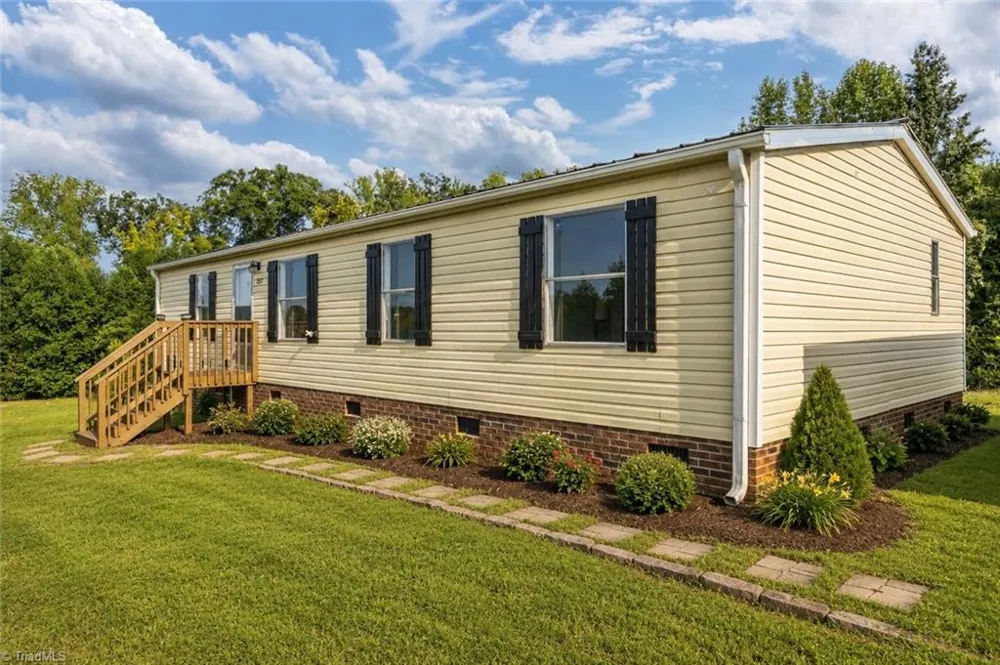 387 Haden Grove Church Road Linwood, NC 27299