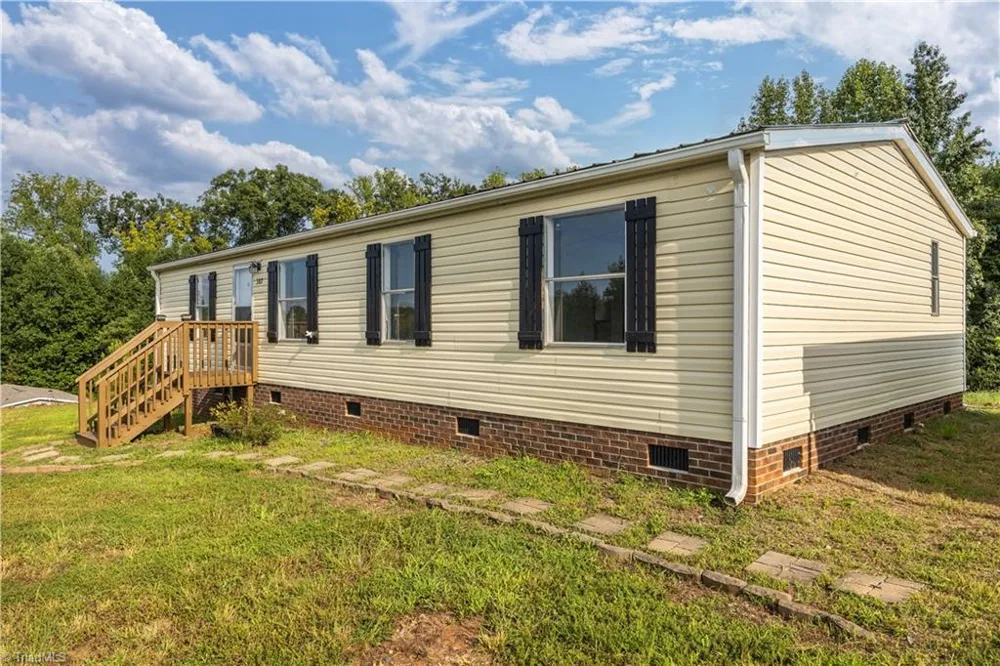 387 Haden Grove Church Road Linwood, NC 27299