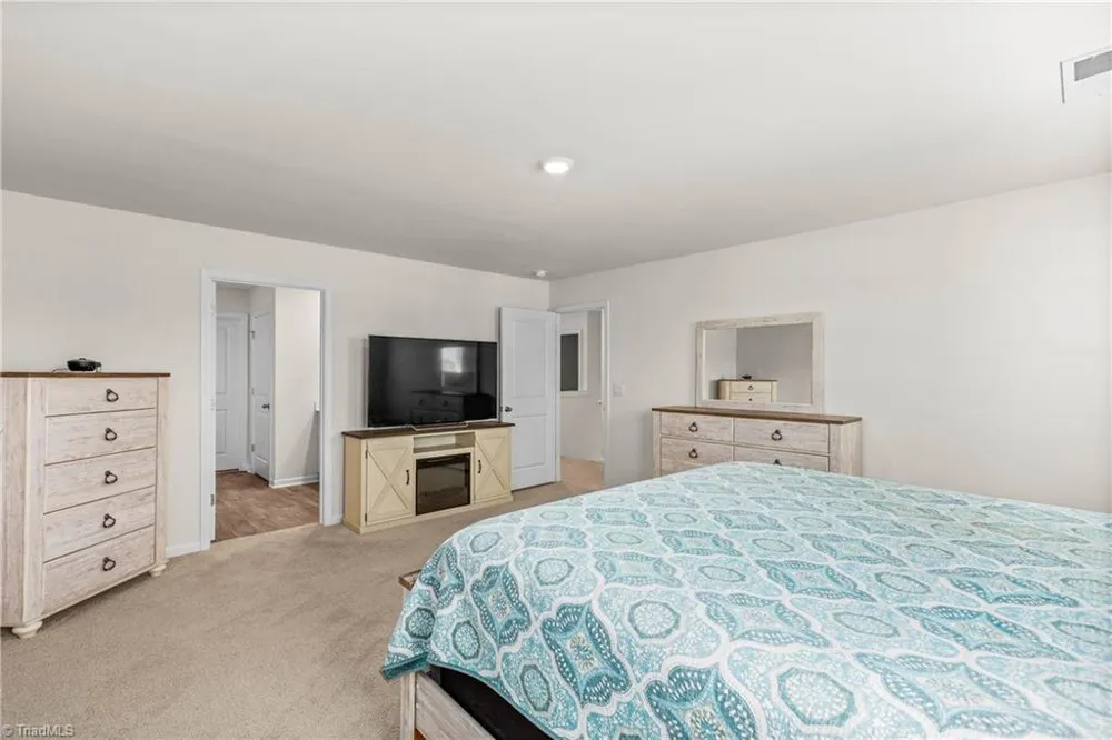 238 Jackson Way Lexington, NC 27292
