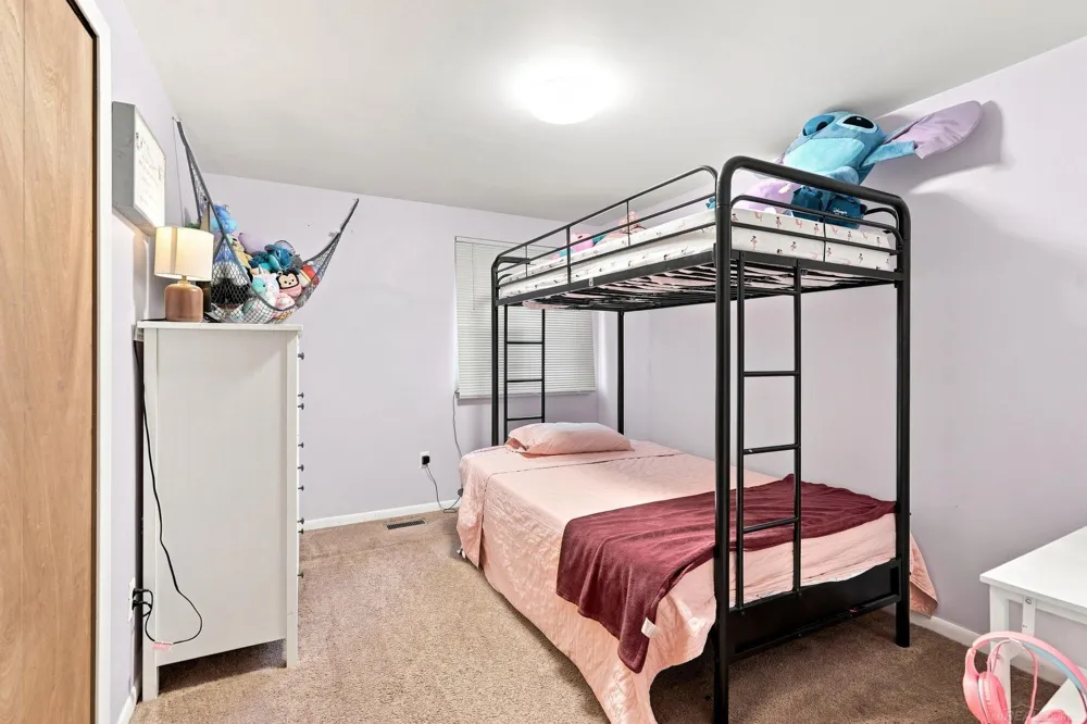 47795 Anna Court Shelby Charter Township, MI 48315