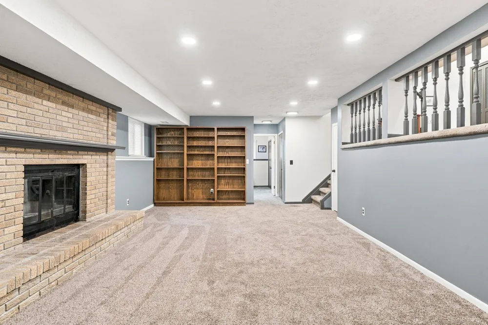 47795 Anna Court Shelby Charter Township, MI 48315