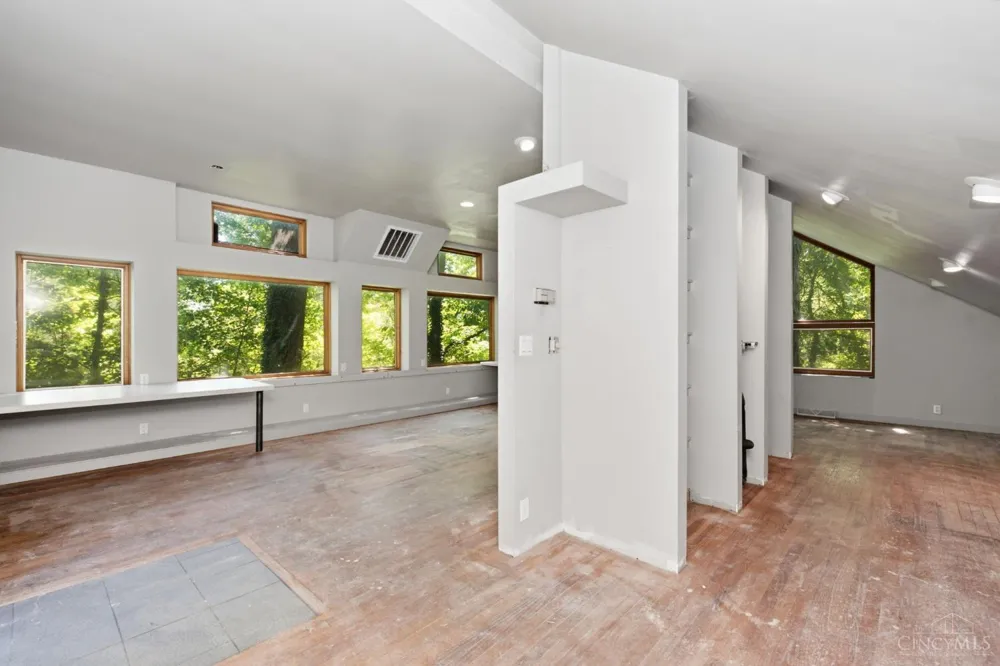 3151 Pond Run Road Pierce, OH 45157