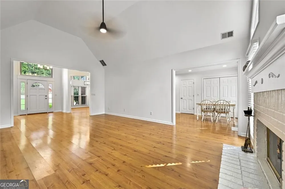 245 Walford CT Suwanee, GA 30024