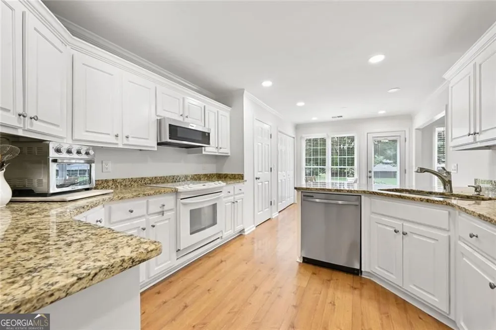 245 Walford CT Suwanee, GA 30024