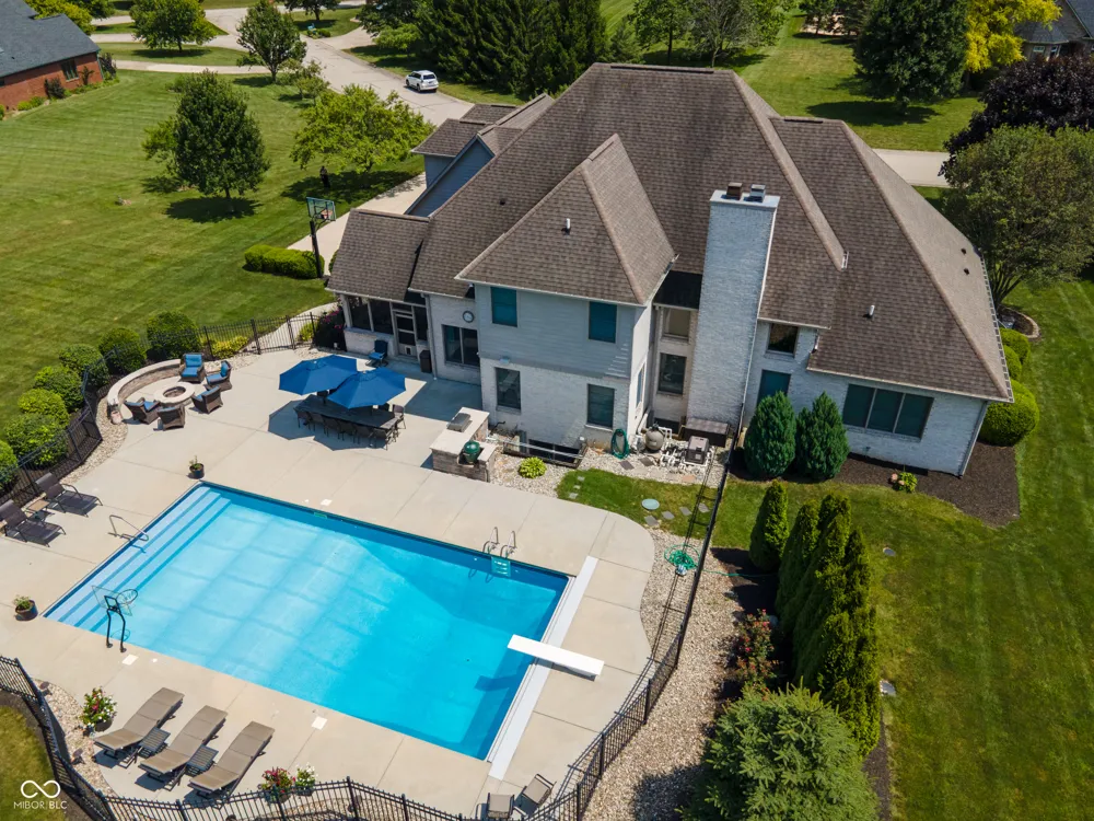 10658 Reel Creek Lane Brownsburg, IN 46112