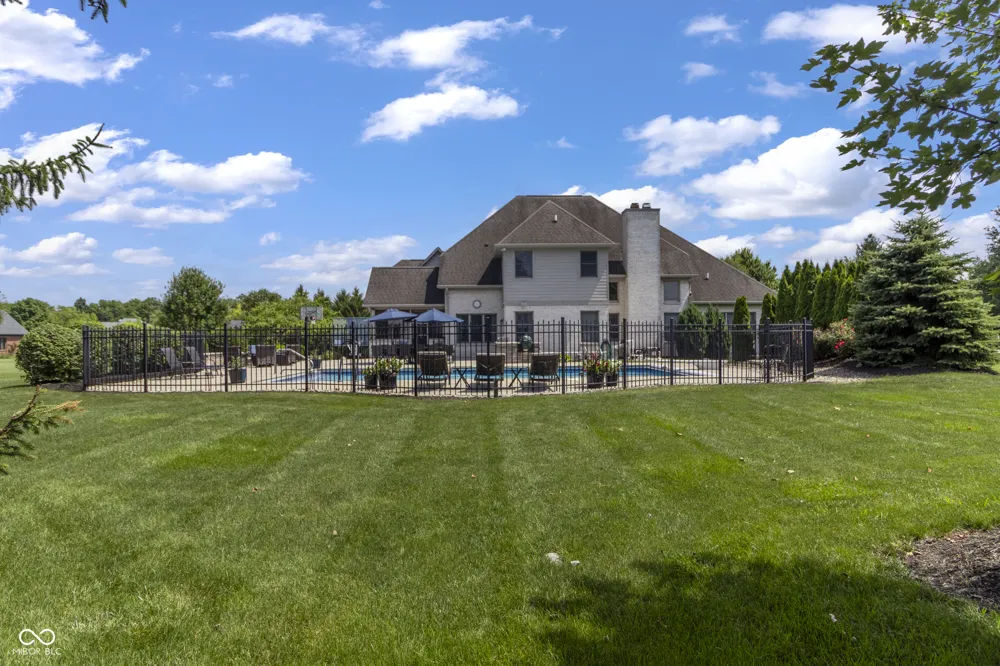 10658 Reel Creek Lane Brownsburg, IN 46112