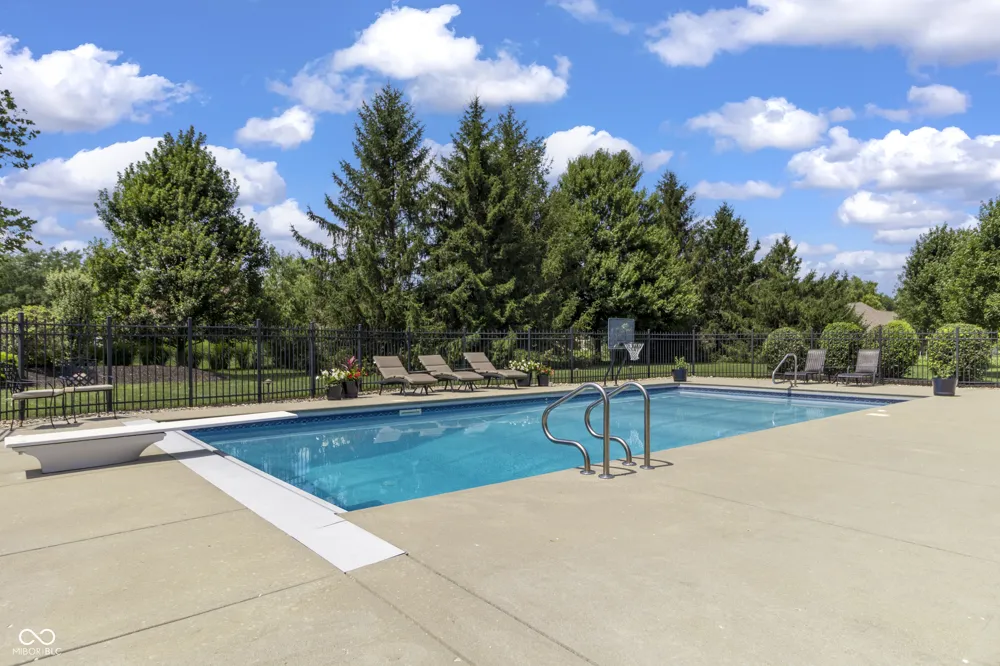10658 Reel Creek Lane Brownsburg, IN 46112