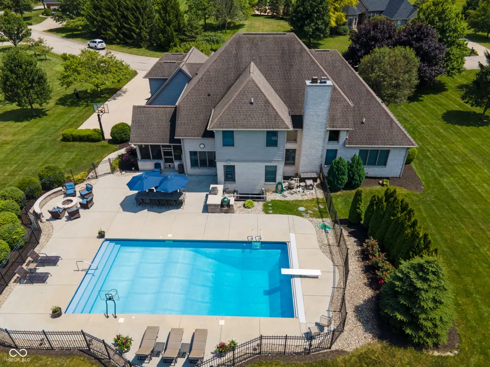 10658 Reel Creek Lane Brownsburg, IN 46112