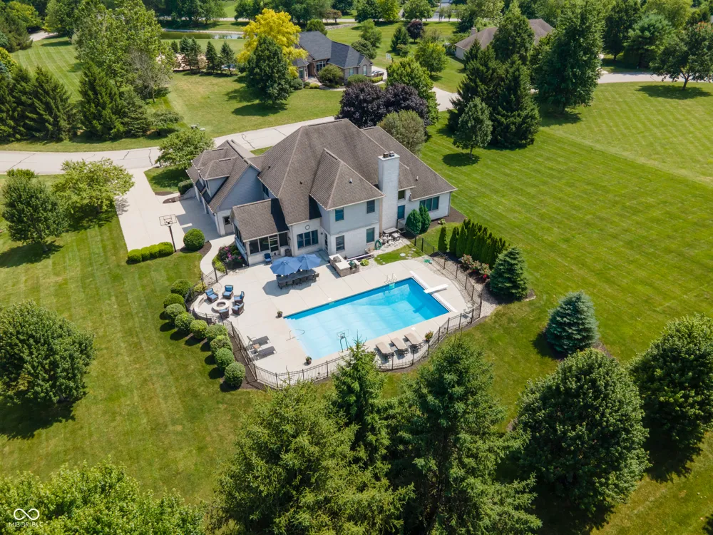 10658 Reel Creek Lane Brownsburg, IN 46112