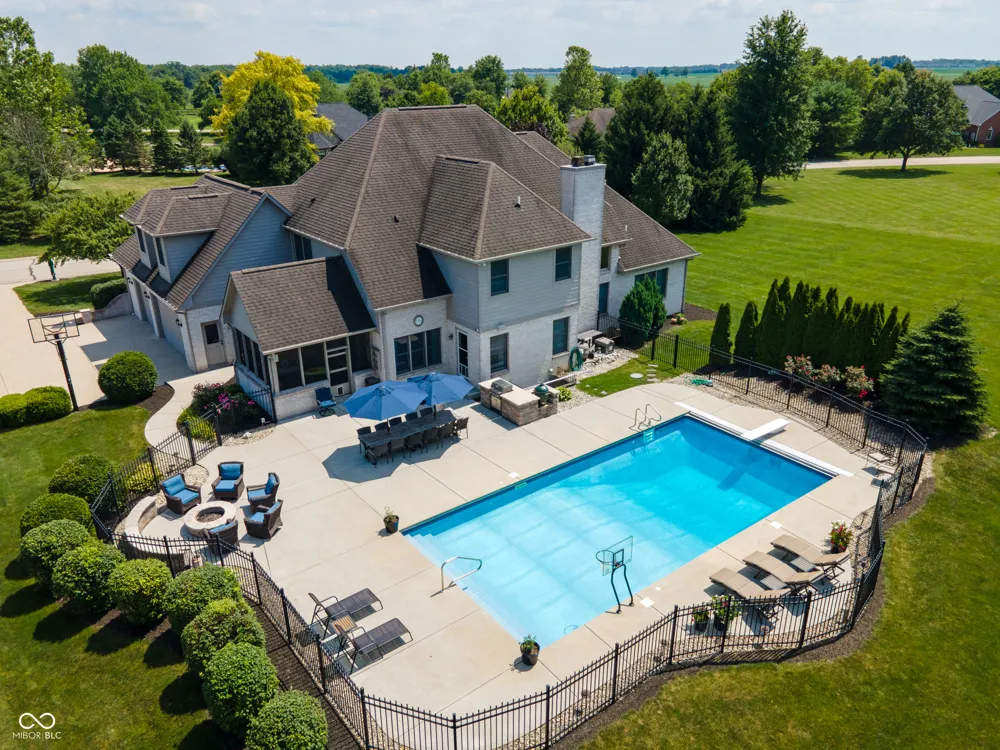 10658 Reel Creek Lane Brownsburg, IN 46112