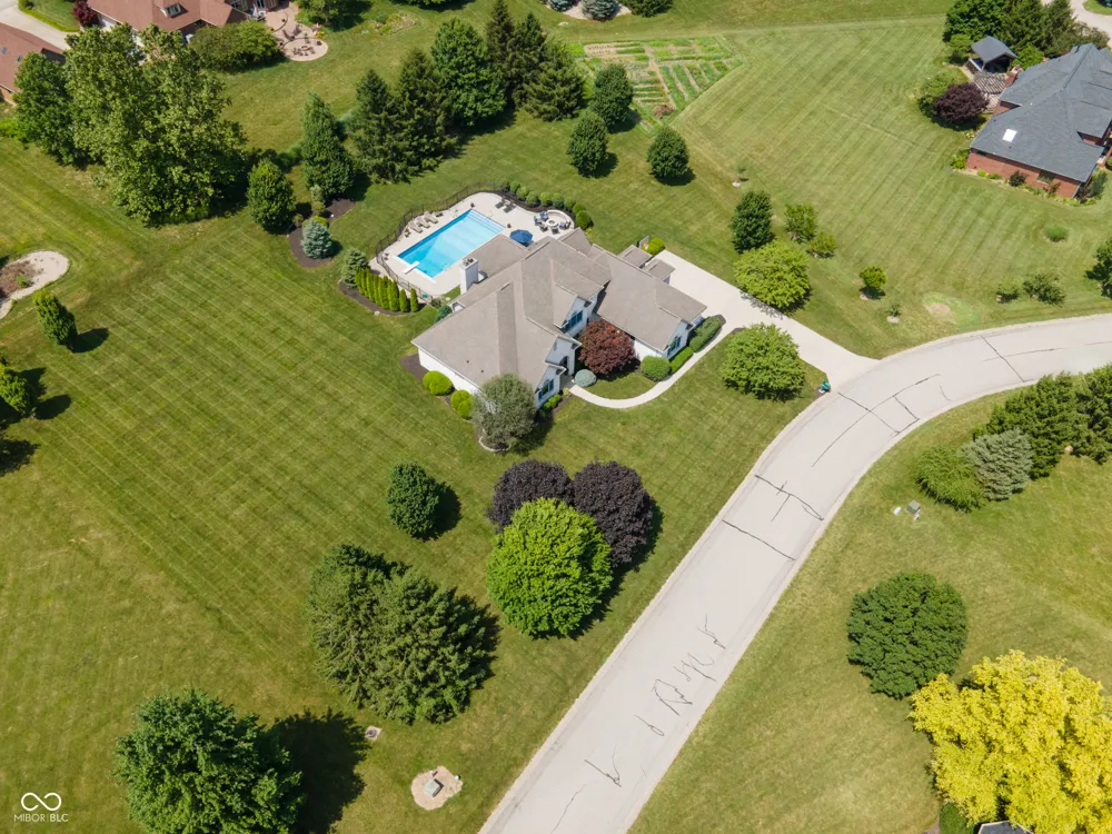 10658 Reel Creek Lane Brownsburg, IN 46112