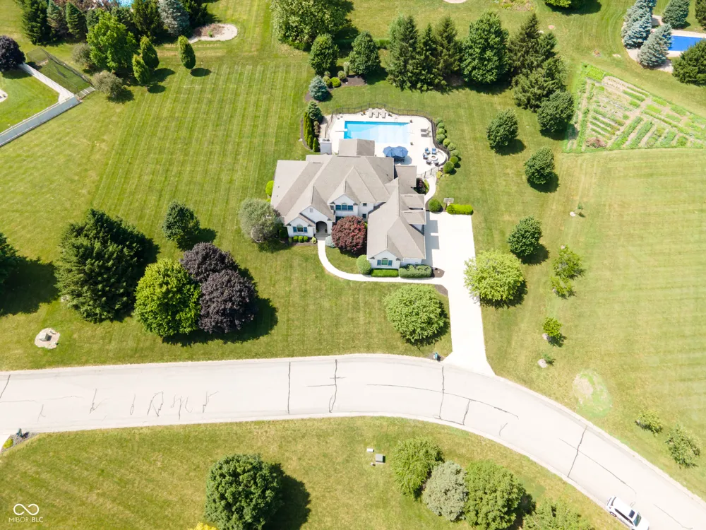 10658 Reel Creek Lane Brownsburg, IN 46112
