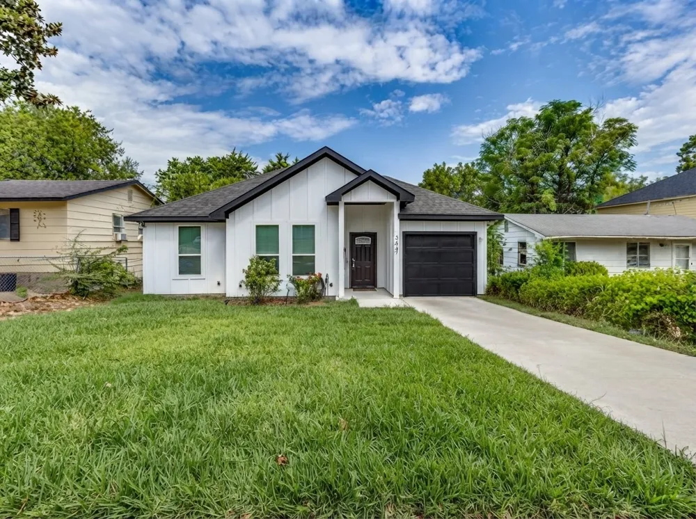 2547 Fatima Avenue Dallas, TX 75241