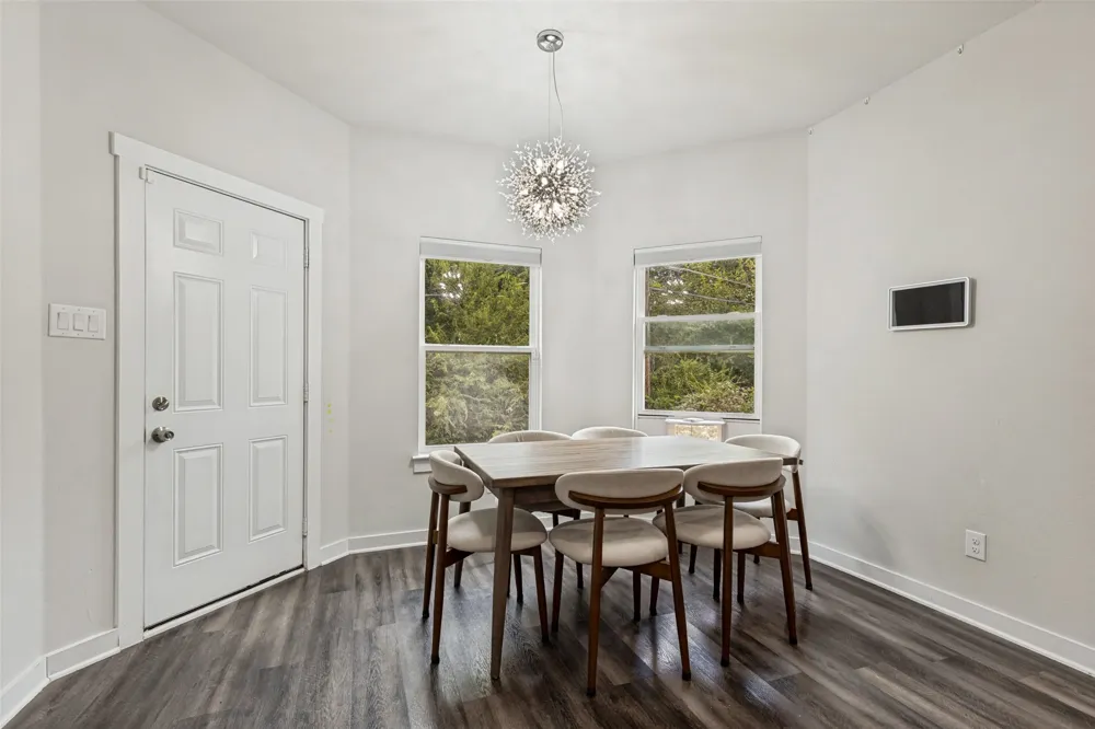 2547 Fatima Avenue Dallas, TX 75241