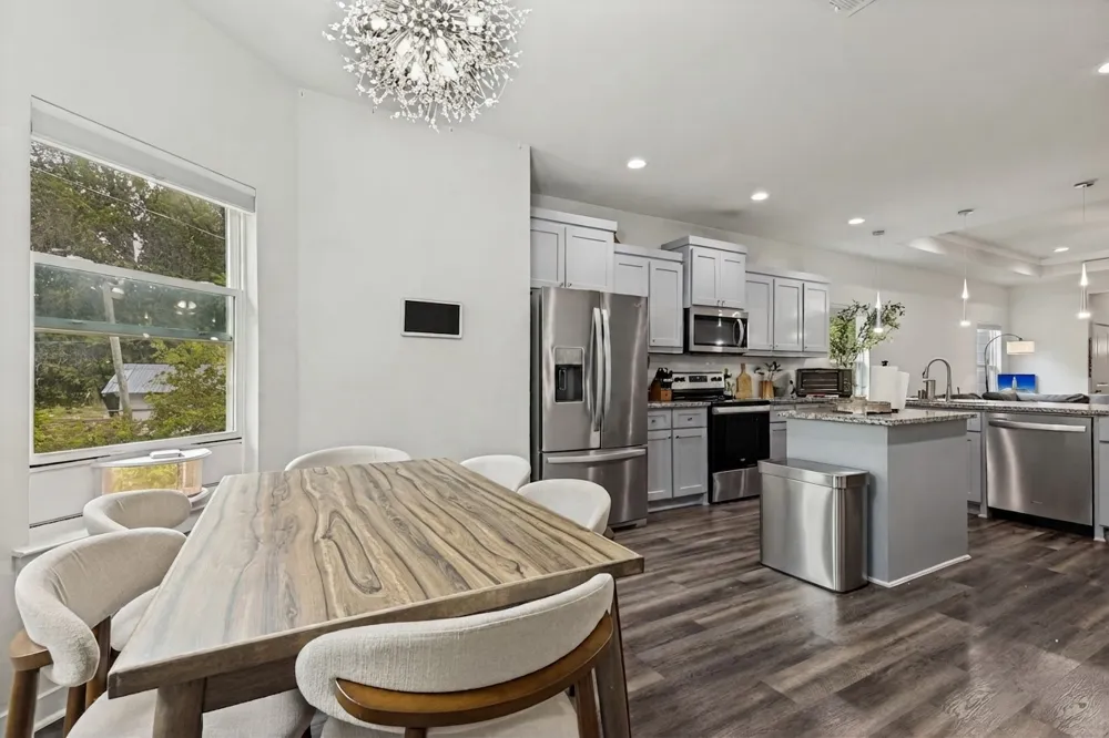 2547 Fatima Avenue Dallas, TX 75241