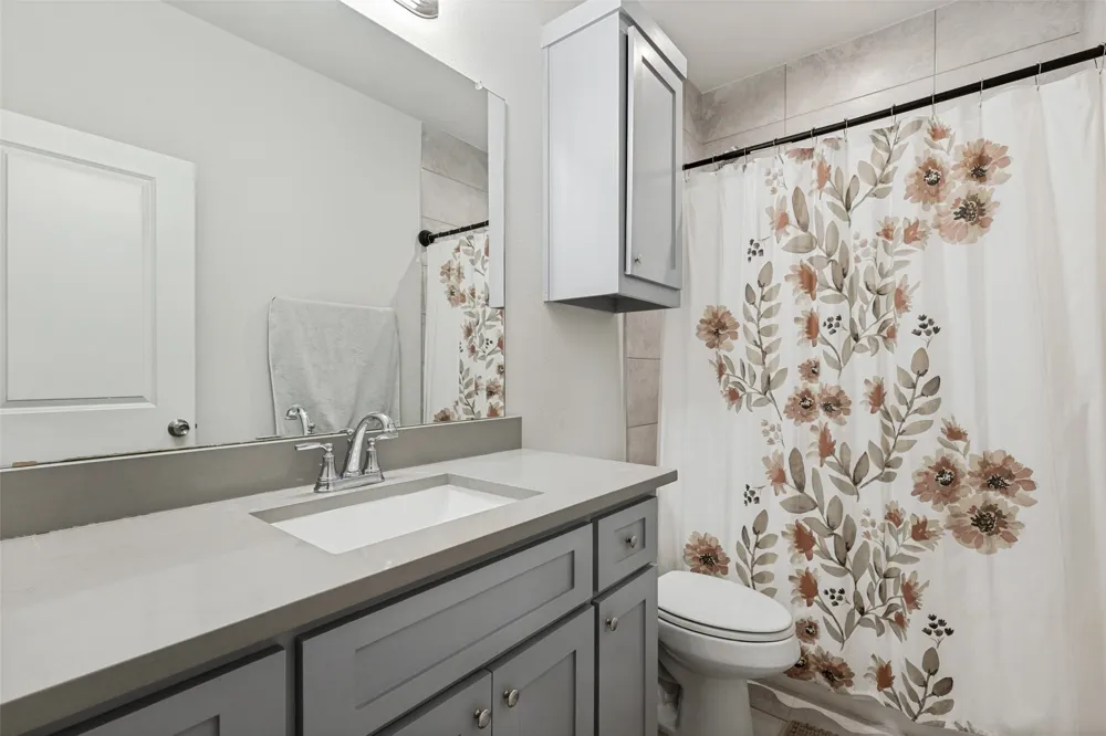 2547 Fatima Avenue Dallas, TX 75241