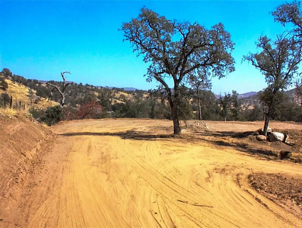 452 Ennis Road Yokuts Valley, CA 93675