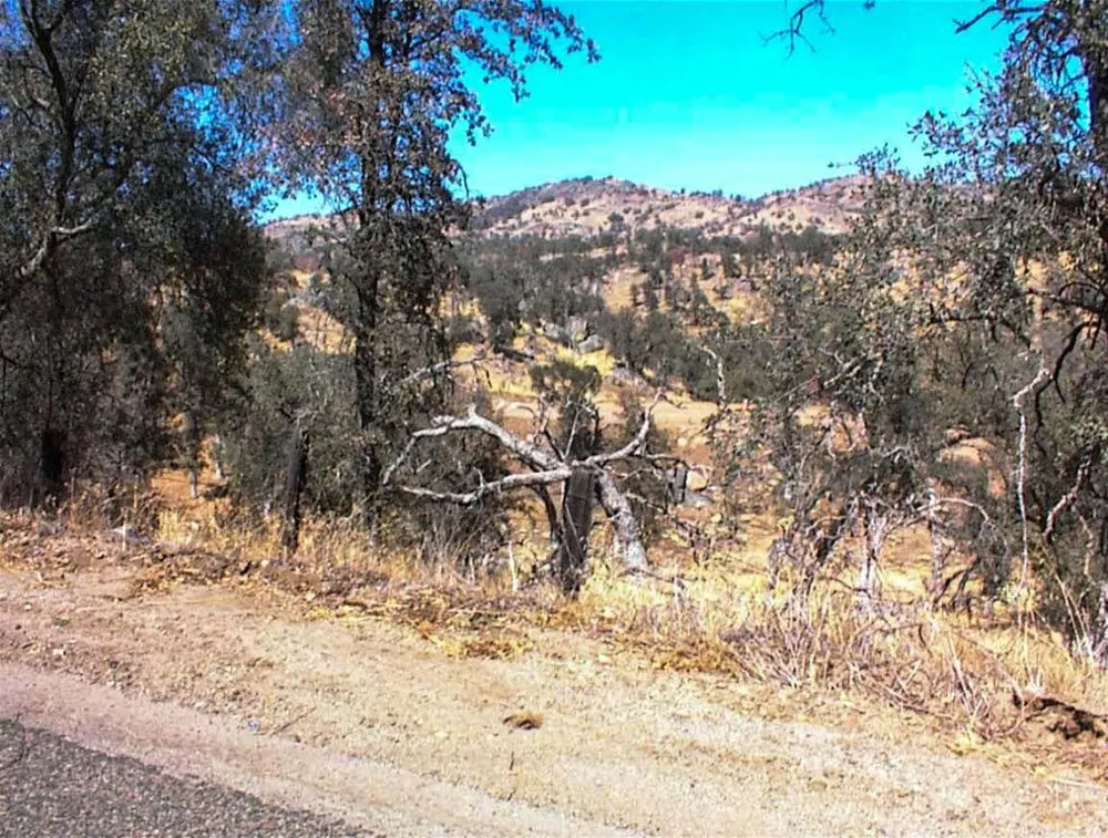 452 Ennis Road Yokuts Valley, CA 93675