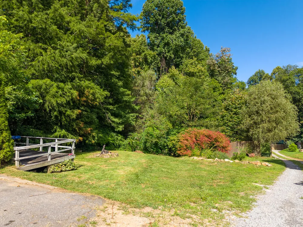 Nature Lane Waynesville, NC 28786